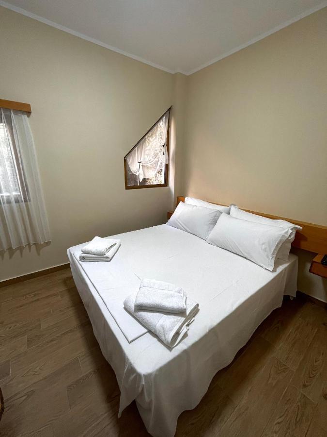 Tekada Hotel & Restaurant Vlorë Eksteriør billede