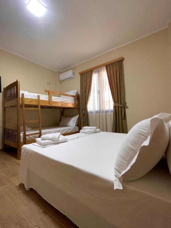Tekada Hotel & Restaurant Vlorë Eksteriør billede